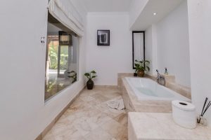 alam bidadari seminyak room